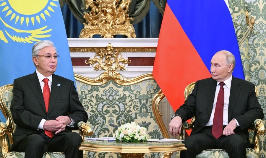    Президент России Владимир Путин и президент Казахстана Касым-Жомарт Токаев / Источник: © Кристина Кормилицына/РИА Новости
