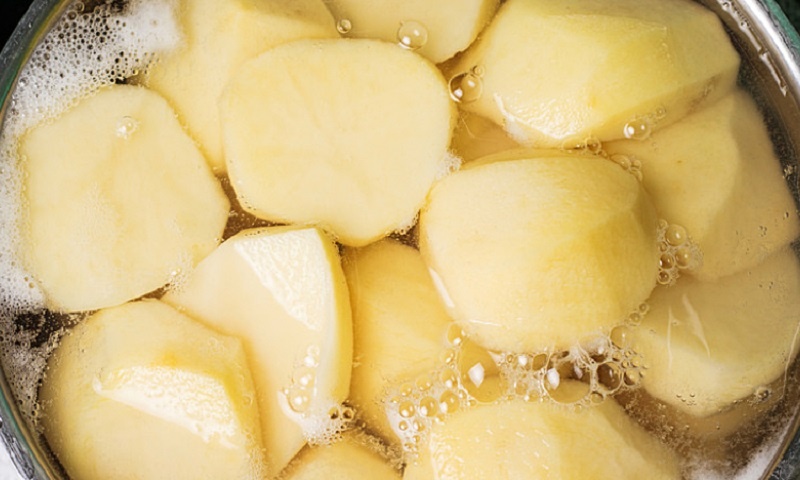 Картофельная шантилья с пармезаном: после этого рецепта вы посмотрите на пюре по-новому