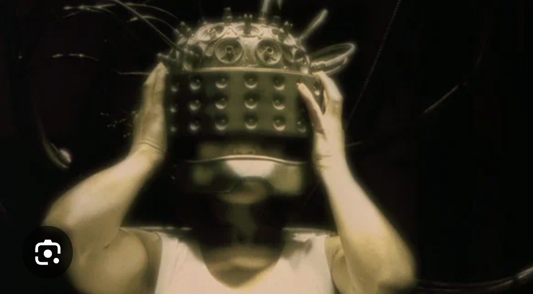 Кадр из фильма «Авалон» 