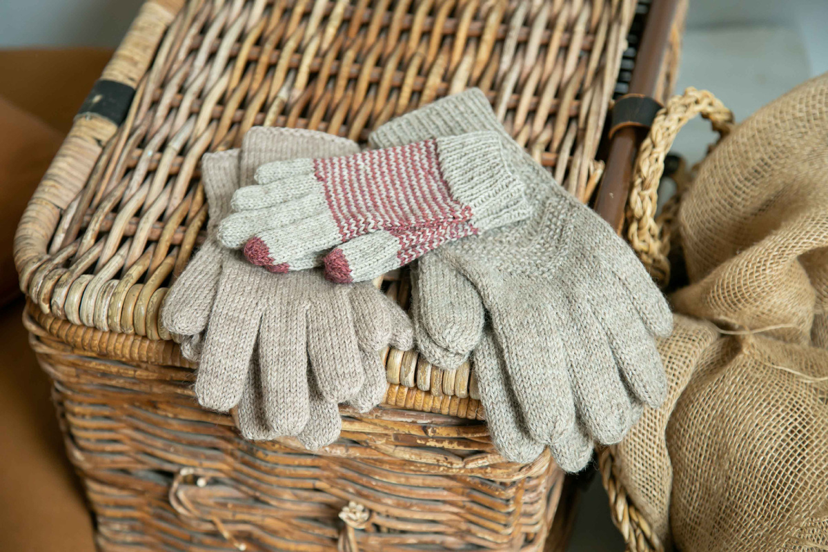 Фото из книги "Вяжем перчатки"