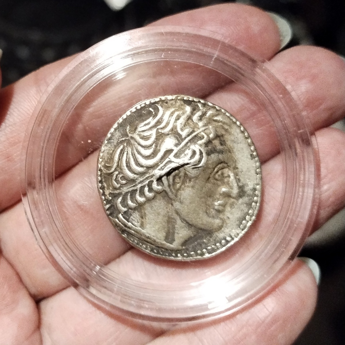 А, да, текст унылый, лучше даже не читайте.