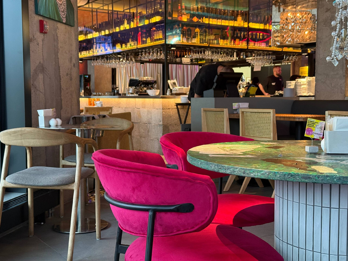 яркие акценты в интерьере