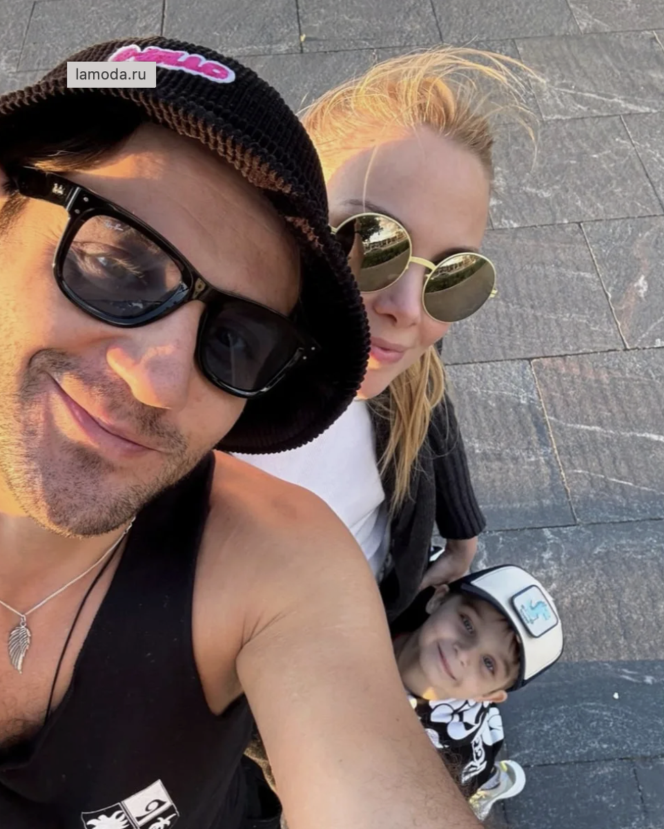 Марк и Татьяна с сыном Даней