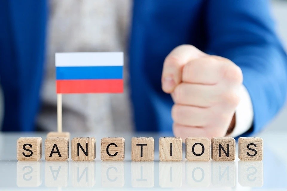    Канада внесла в список санкций против РФ 13 физических и 11 юридических лиц Shutterstock