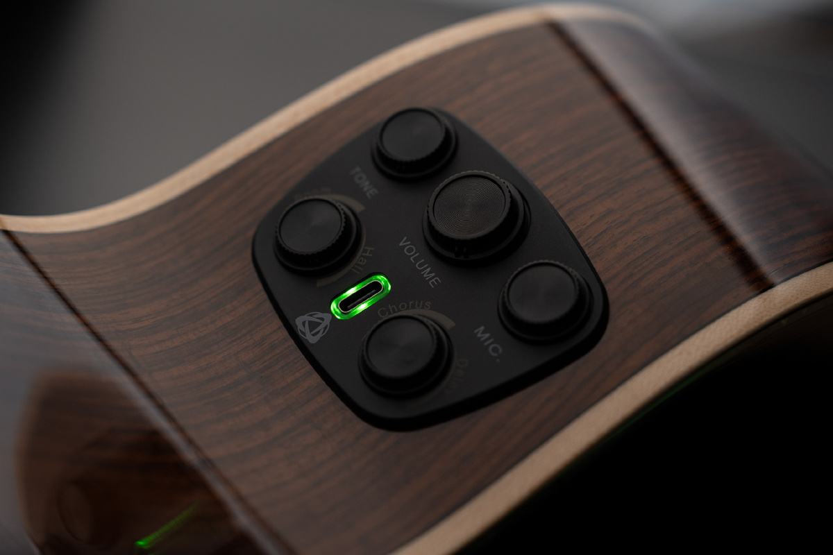 Трансакустическая гитара Covenant Focus Black NXTE