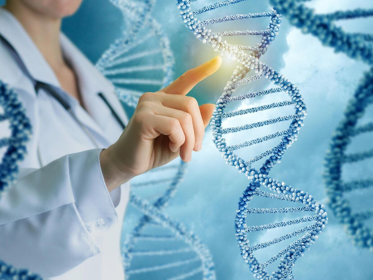    Исследование клеток ДНК © iStock.com / Natali_Mis