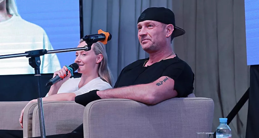    "Занялся спортом, чтобы попробовать жвачку и кока-колу": Роман Костомаров и Оксана Домнина поделились с кировчанами историей успеха