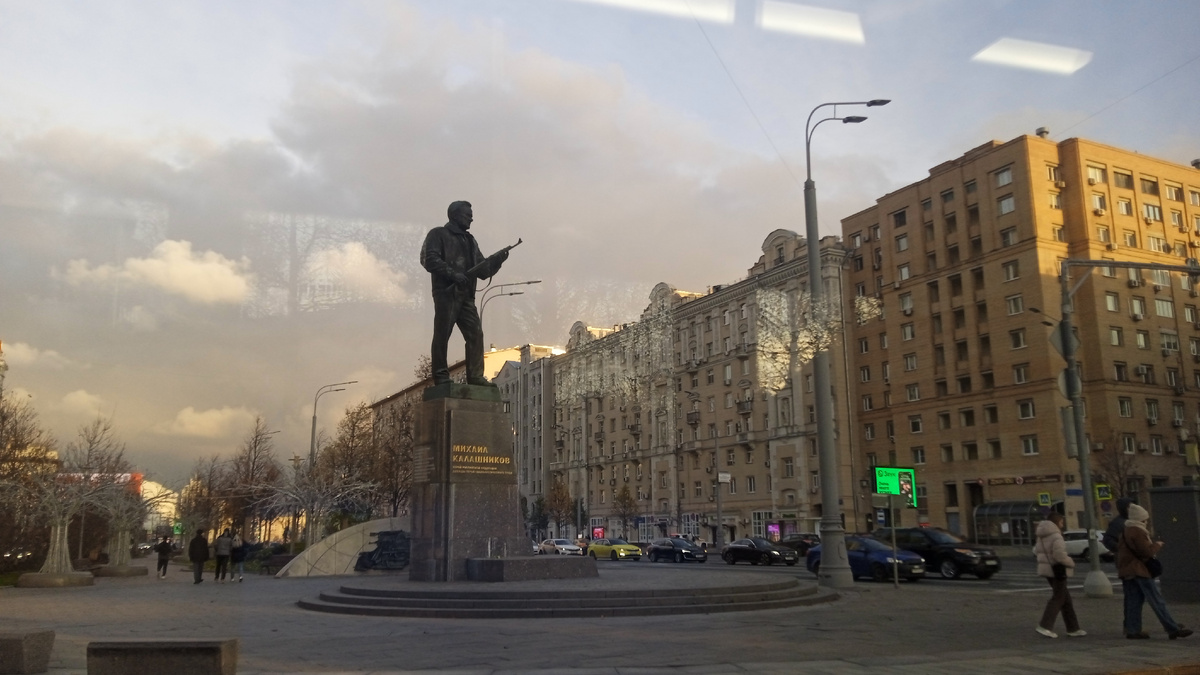 Где-то в Дефолт Сити Мордора.