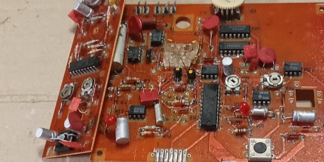 " Цена времени: Скупка винтажных советских радиокомпонентов."