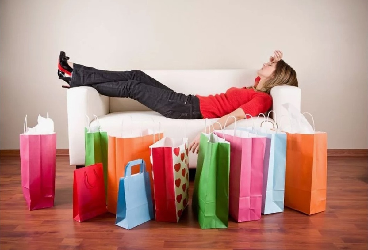 «Я значим! Я существую!» — кричат покупки. «А я устала», — молчаливо отвечает душа.