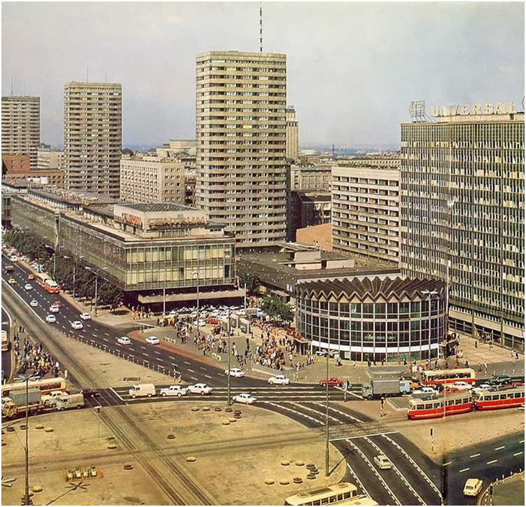 Варшава в 1970-х  годах. Фото из открытых источников.