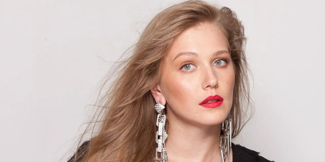 Карина Андоленко: путь от театральной студии до кинозвезды