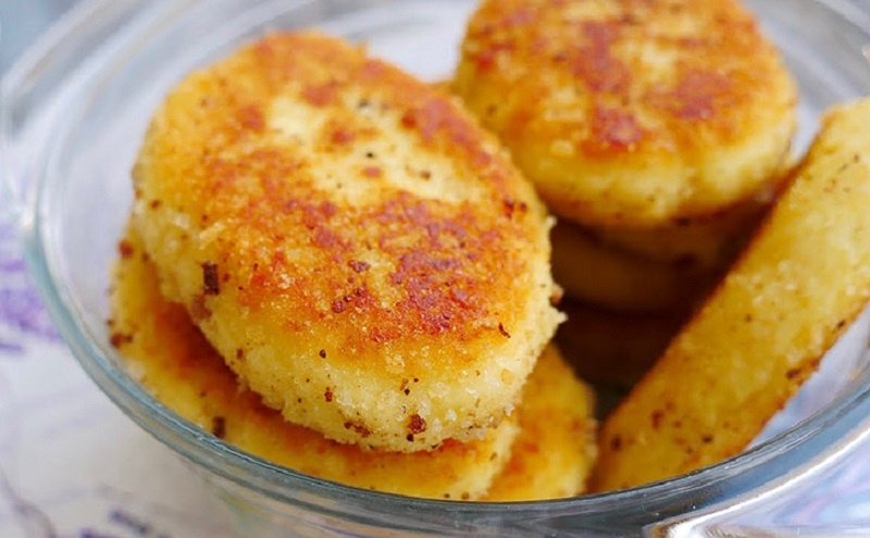 Картофельные котлеты с грибным соусом: простая роскошь традиционной кухни