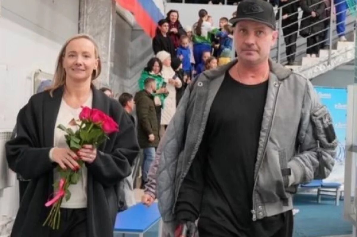    Олимпийские чемпионы по фигурному катанию прибыли в Киров 12 ноября.