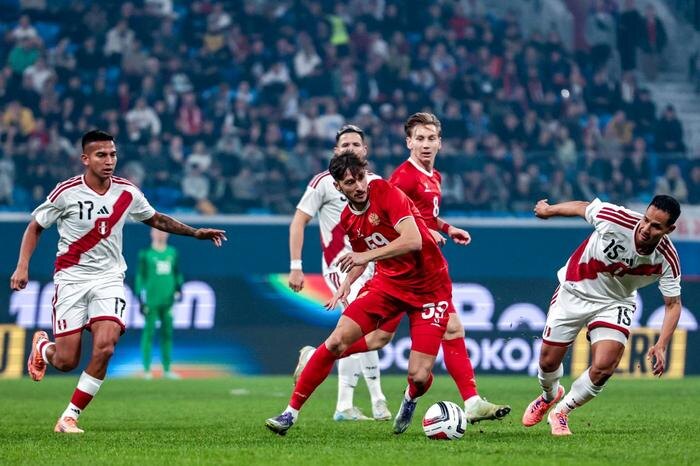 Сборная России в Санкт-Петербурге сыграла вничью с командой Перу