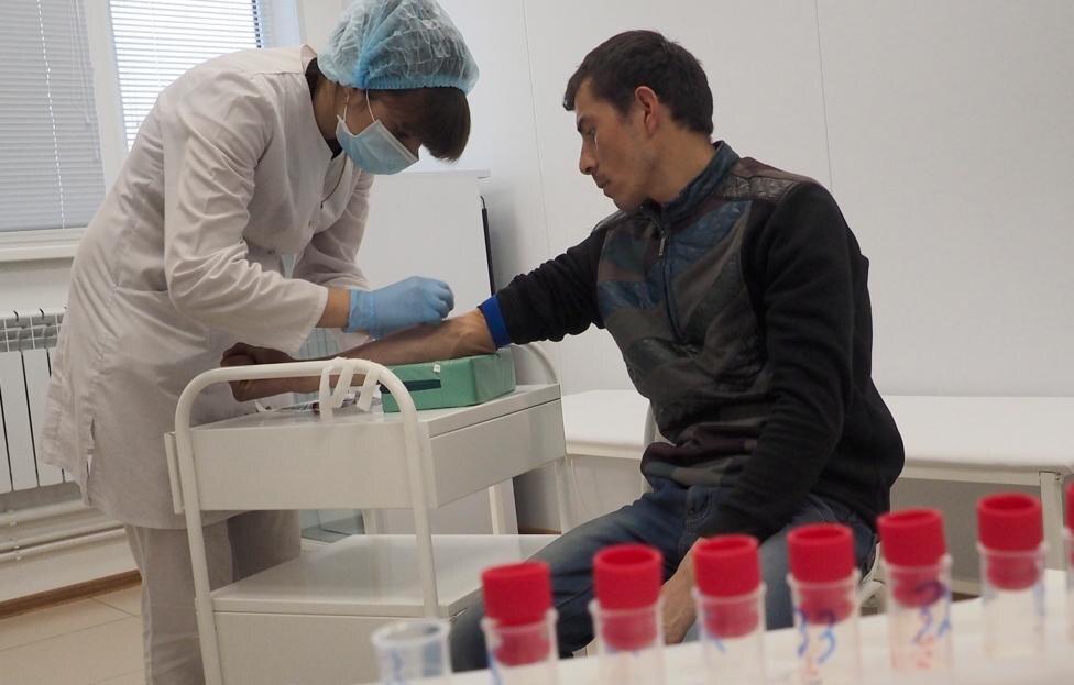 В России могут ввести обязательную передачу МВД данных о лечении мигрантов без страховки