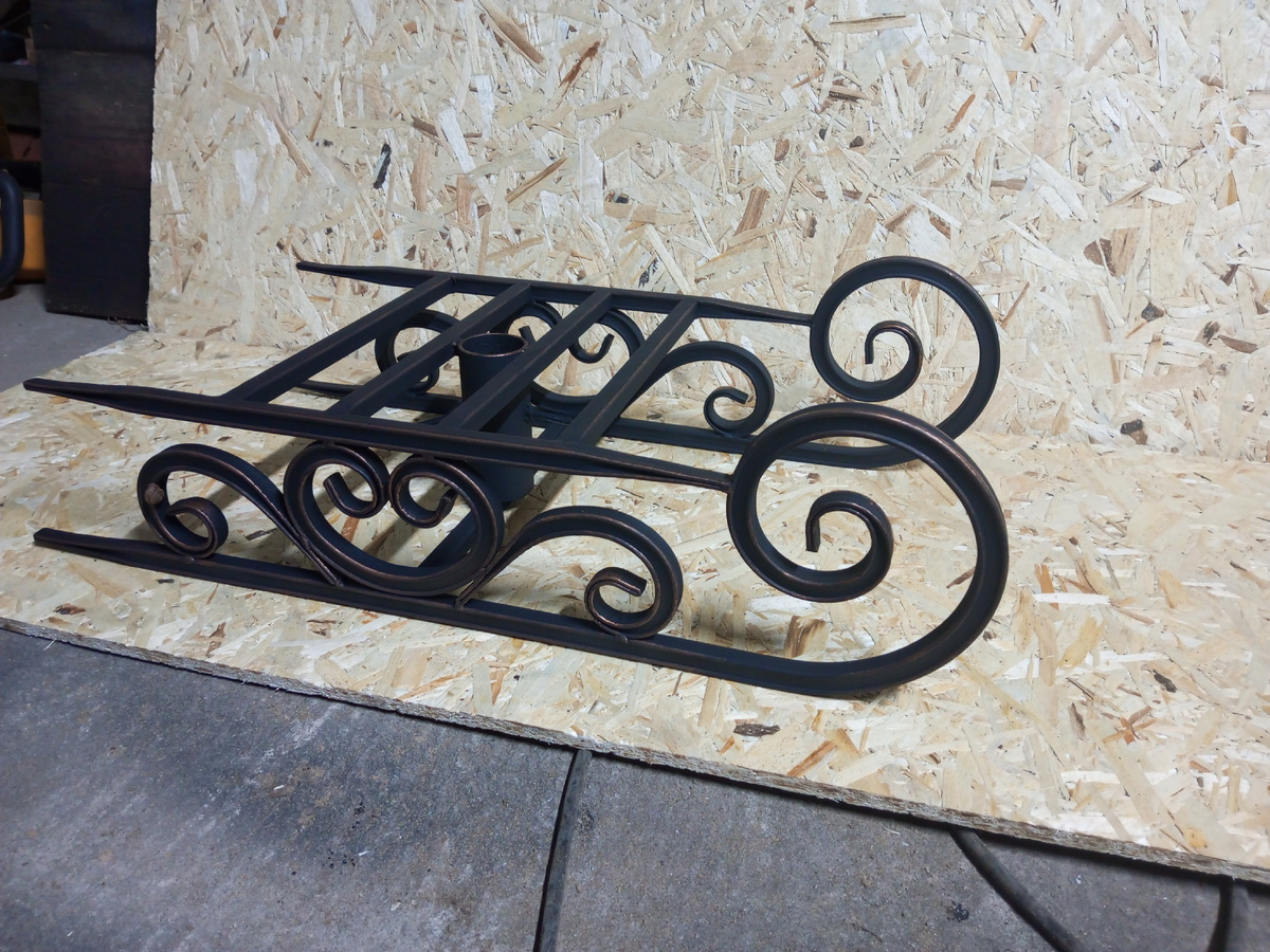 Подставка для новогодней елки