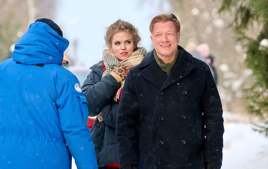 Актёр Никита Панфилов в роли доктора Глеба Каверина в новом сезоне «Акушера»