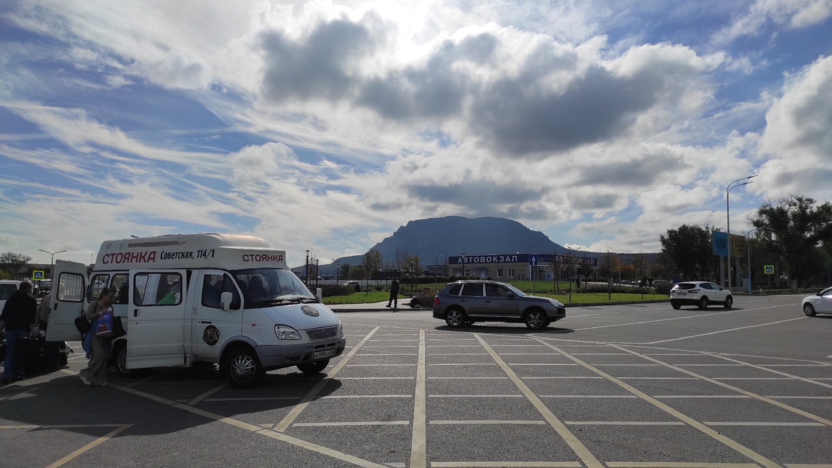 Попробуй дождись эту маршрутку из аэропорта до города. Фото: Кирилл Полиенко/Polienko: путешествуем вдвоём