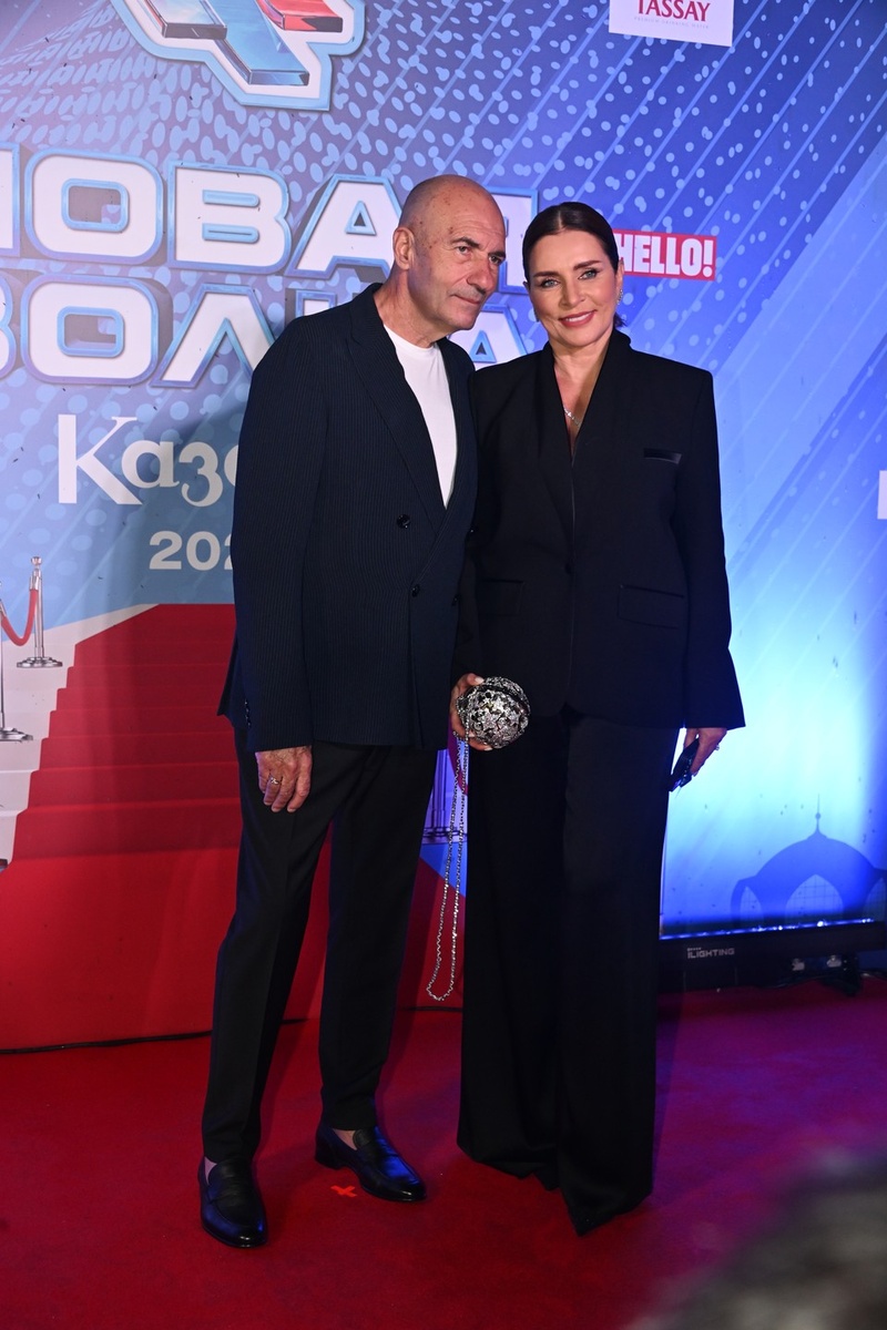    Композитор 30 лет женат на Ольге Михаил ФРОЛОВ