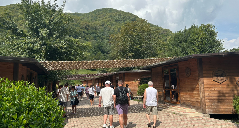    "Ужас, прошлый век" - откровенные впечатления россиян об отдыхе в Абхазии