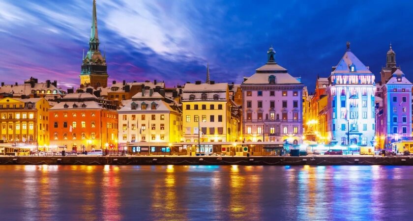    Секрет голых шведских окон: почему в Швеции не вешают шторы