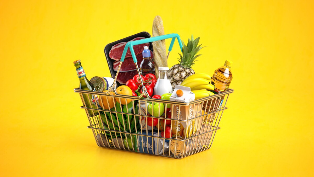 Стандартная корзина для семьи из 3 человек на неделю. Сравниваем цены за одни и те же товары.