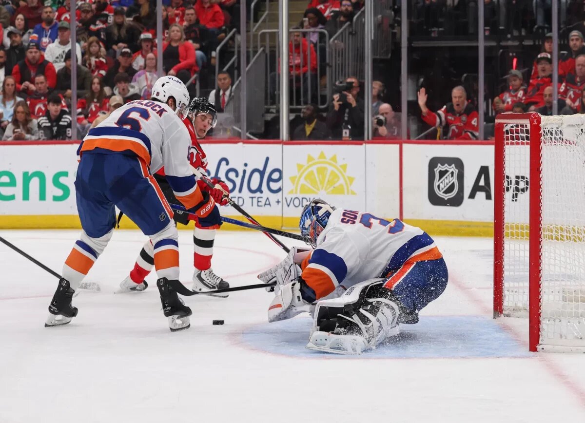     The Hockey News о вышедшем на свой пик Сорокине: творит настоящие чудеса в воротах