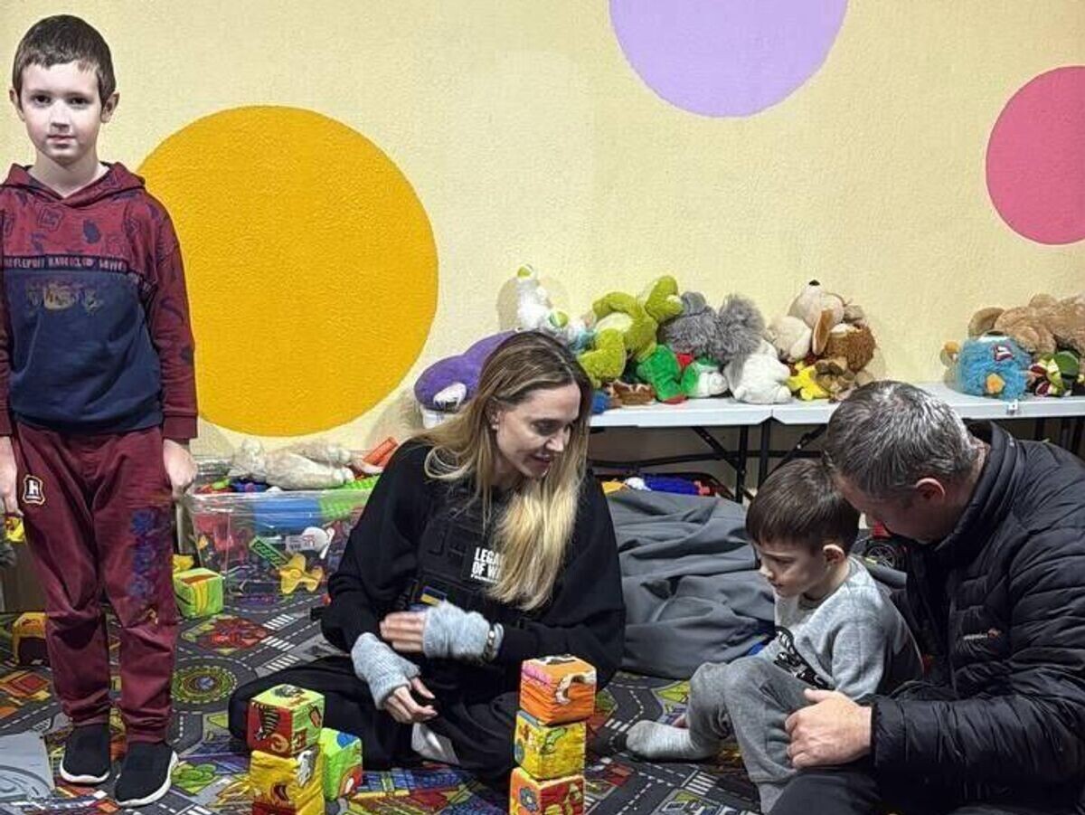    Актриса Анджелина Джоли в Херсоне© Фото : соцсети