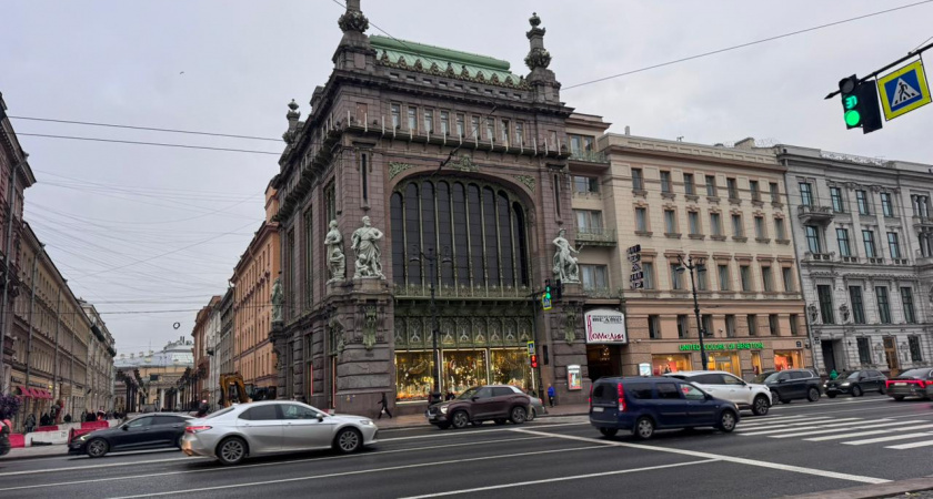    Шаг на "зебру" больше не в вашу пользу: Верховный суд пояснил, как теперь водитель должен уступить пешеходу - запомните раз и навсегда