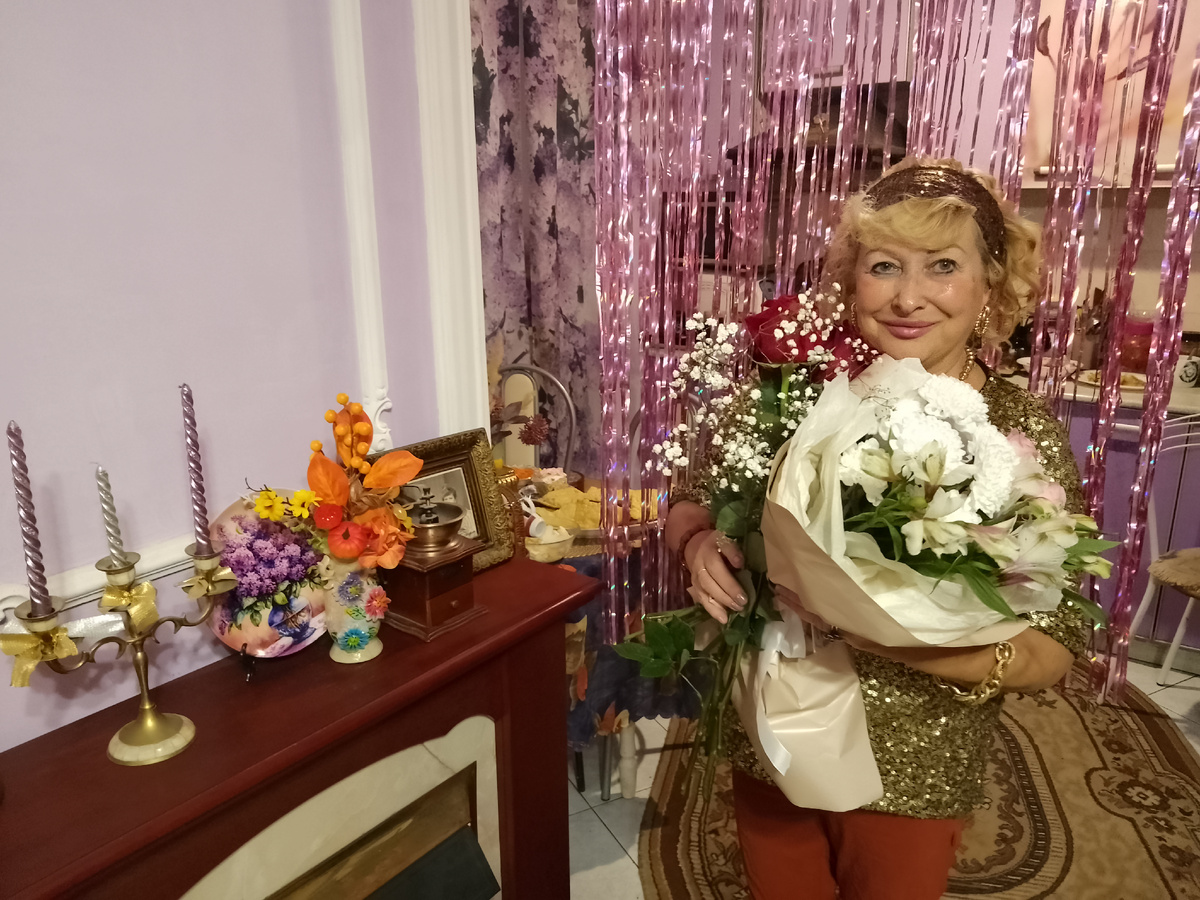 Фото автора, радуюсь цветам