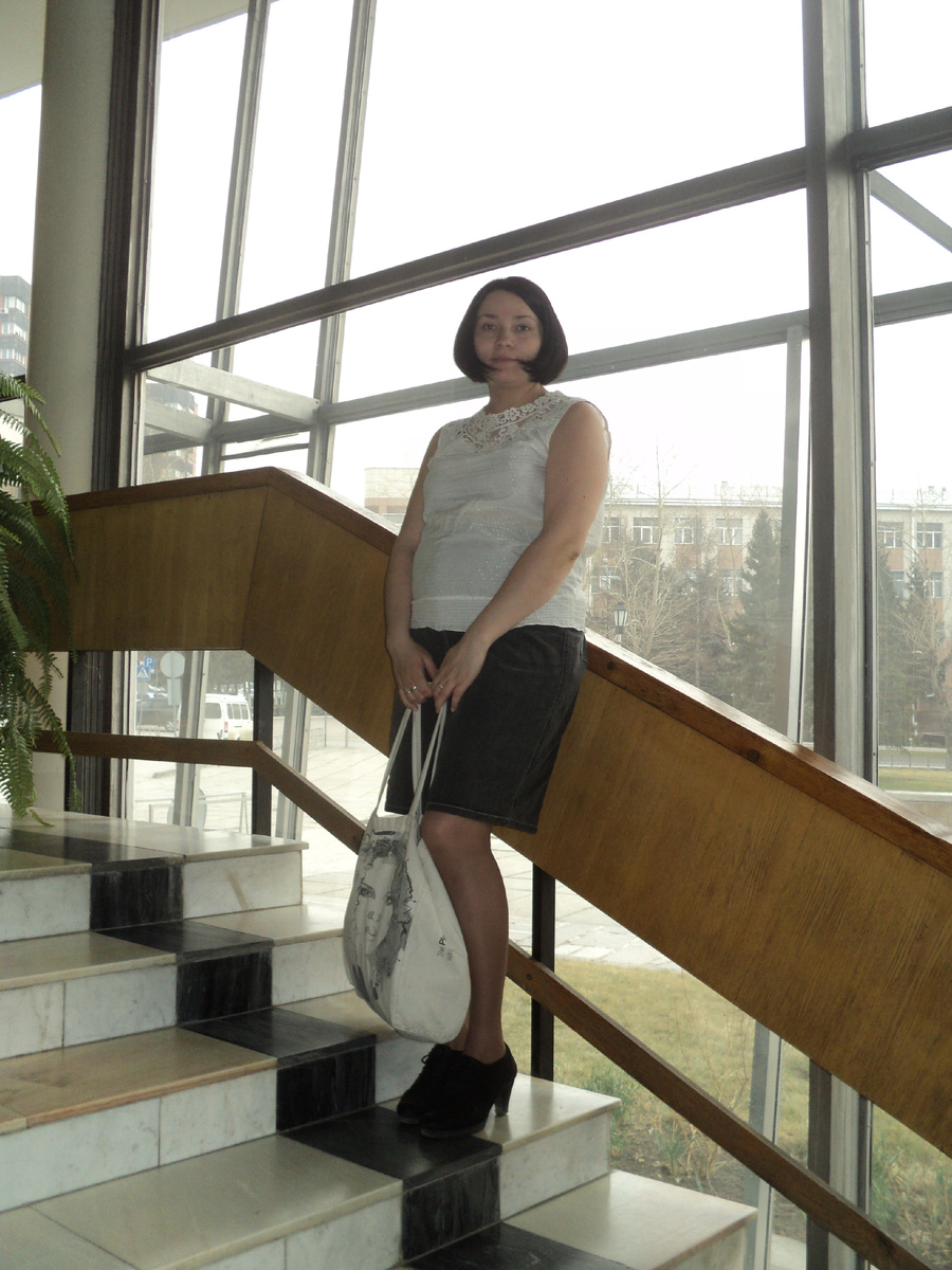 Положение не препятствие для театра!