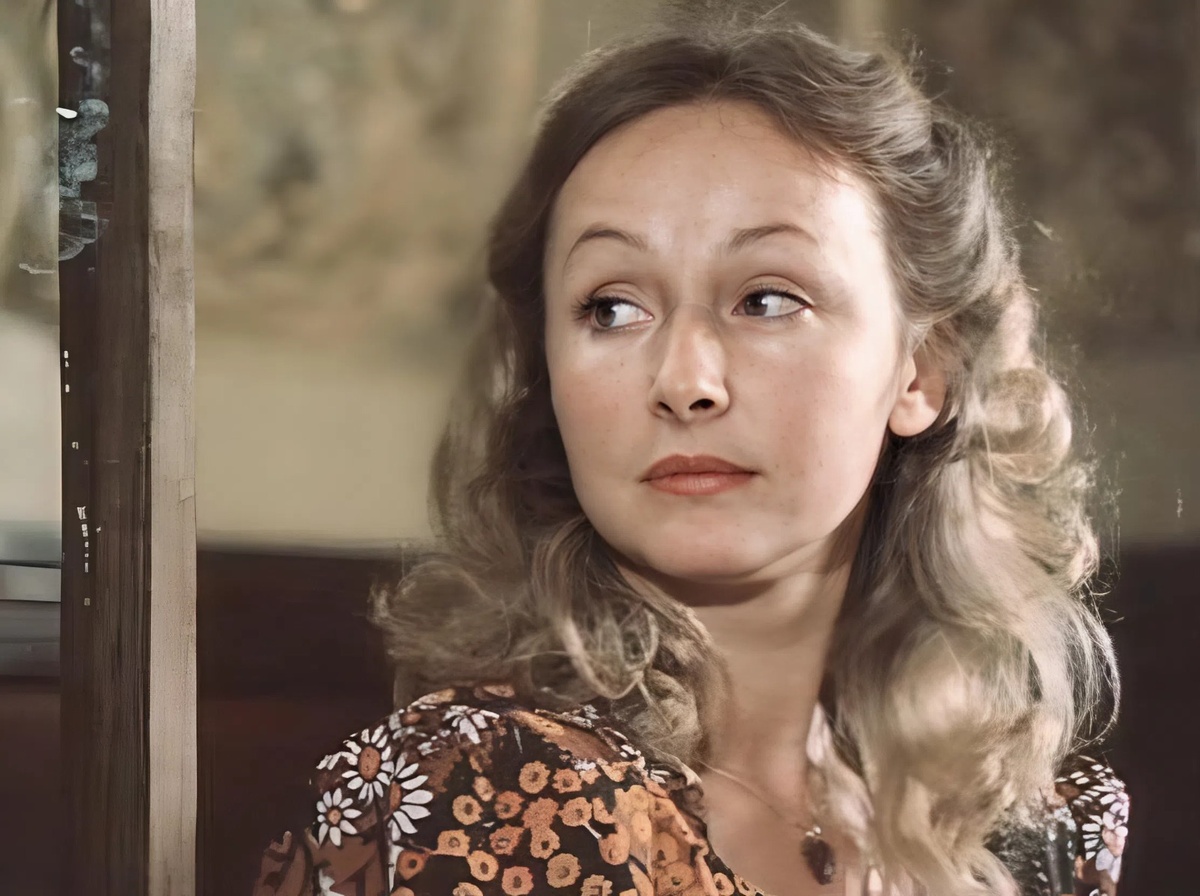 Наталия Петрова в фильме "Место встречи изменить нельзя"