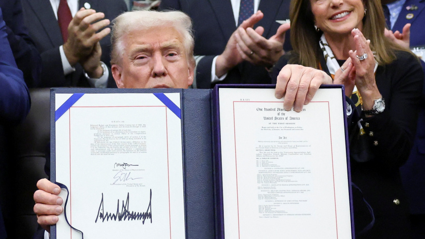    Фото: Reuters/Kevin Lamarque