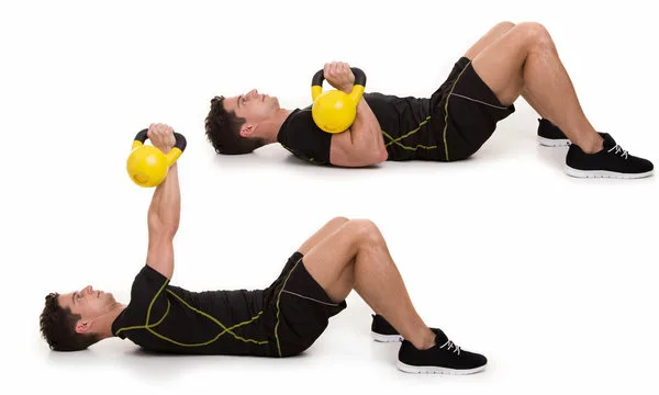 Жим гири одной рукой лёжа (на полу)