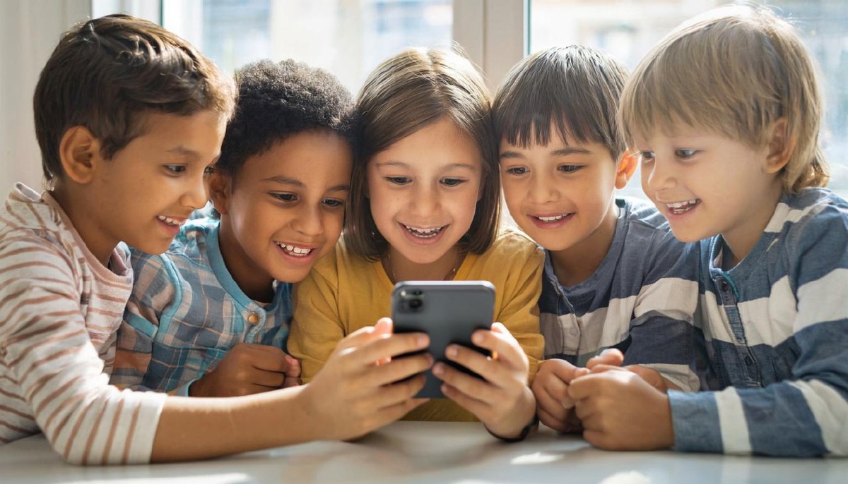    Фото сгенерировано Kandinsky 4.1