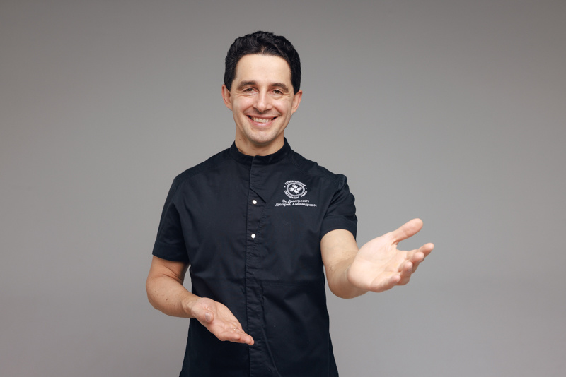 Фотография взята с сайта стоматологии Дмитрович Фэмили https://www.dmitrovich.ru/