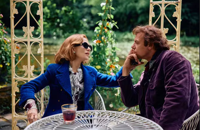 Листайте кадры.