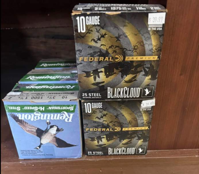 10 калибр дорогой-но он редкий.Видно по пачкам что они затертые