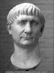 Голова Траяна