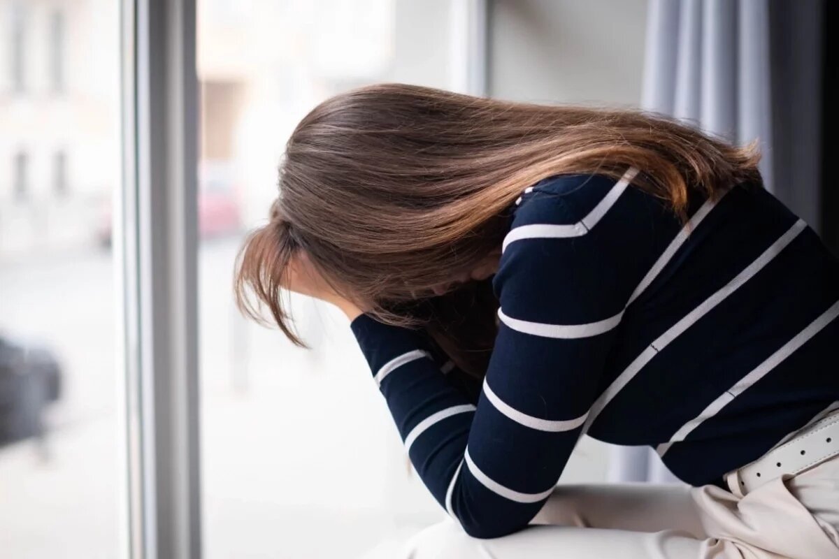    Буря кроет.