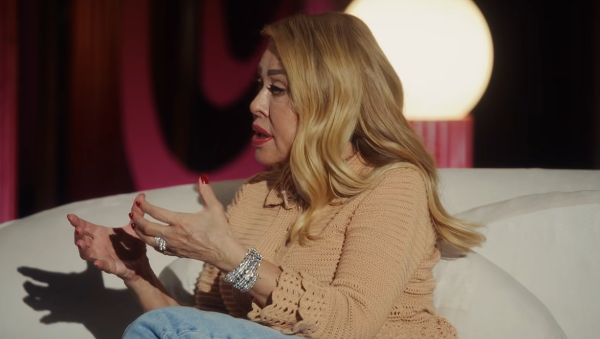 Юлия Коваль и Любовь Успенская. Фото: VK Видео / @kovalnow_vk