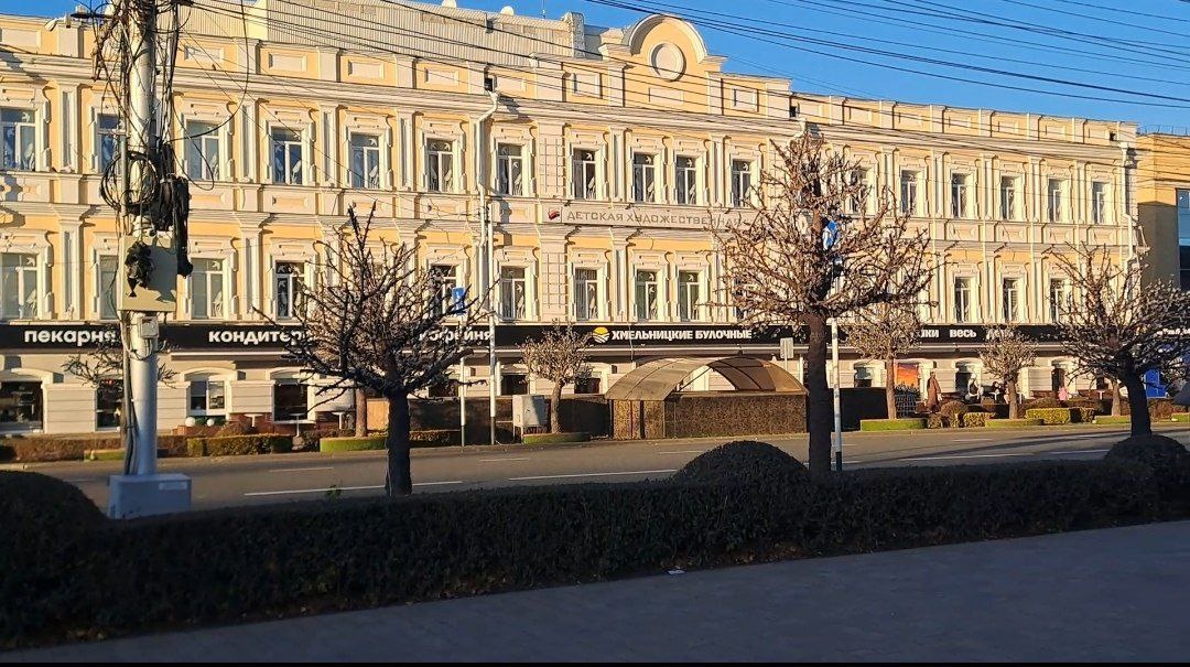 Некоторые здания в центре Ставрополя были гостиницы, где оказывали услуги проститутки.