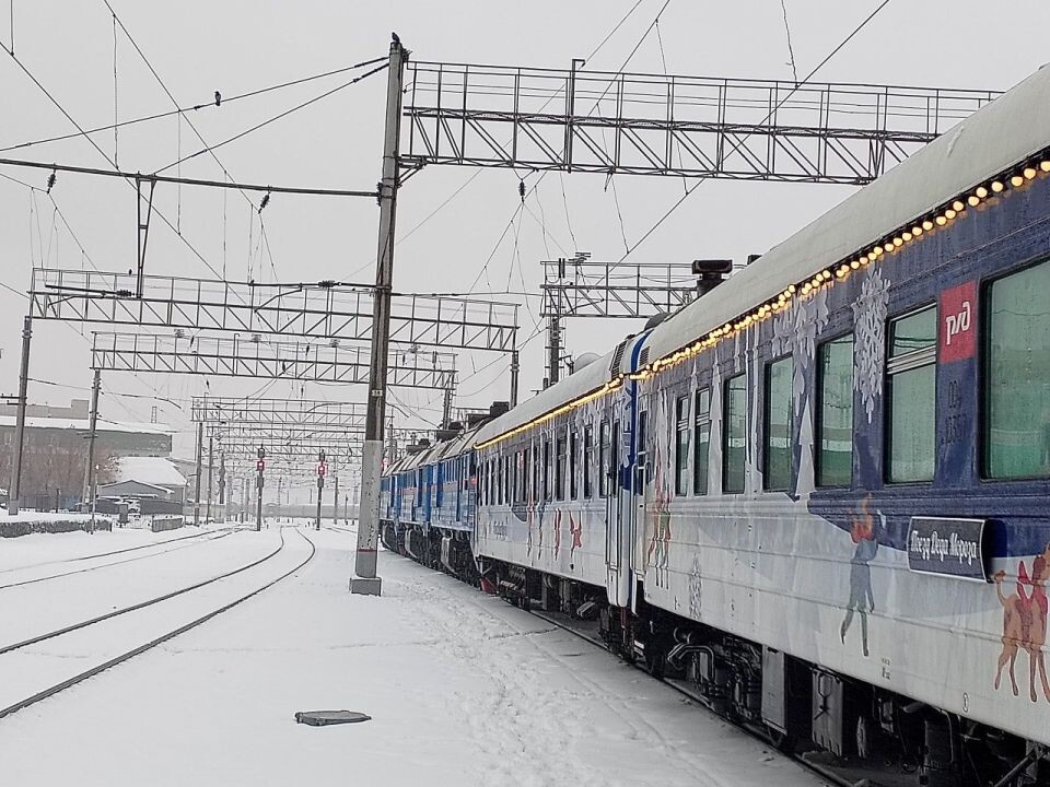    Поезд Деда Мороза. Источник: t.me/nskzd