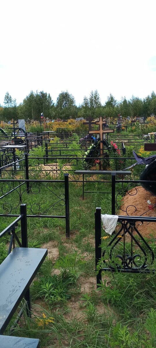 Телефон Паганурского кладбища: 89692018813