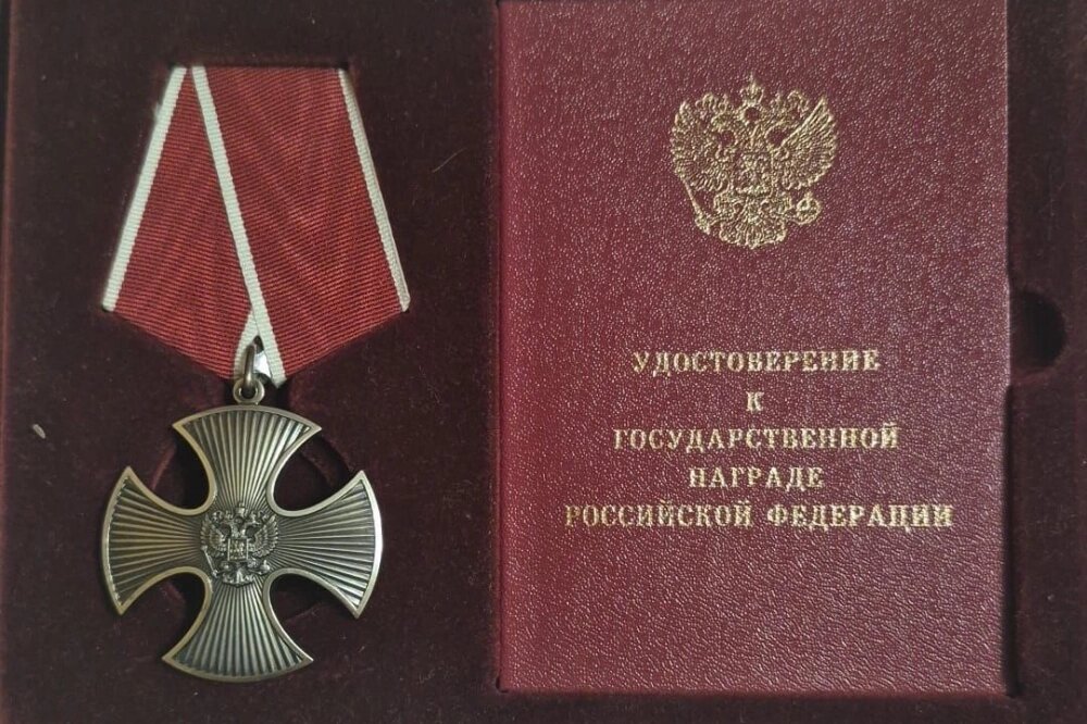    Все награды, кроме первого ордена Мужества, оставшегося у вдовы, хранились у матери Ивана в Зеленокумске. Фото: Из личного архивa/ Ольга Оголенко