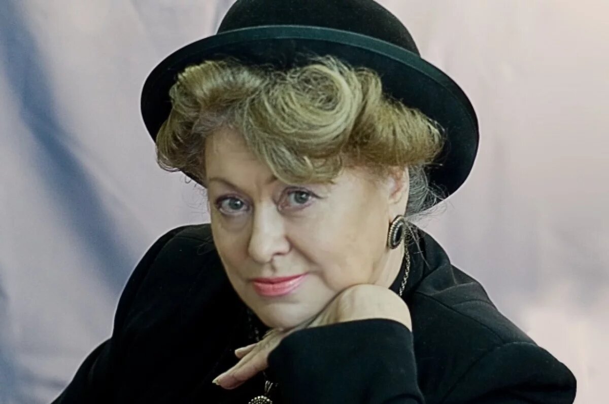    Аудитория Саратовского театрального института носит имя Риммы Беляковой