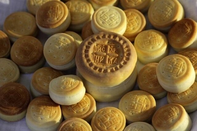    Просфоры. Фото: Православие.ру