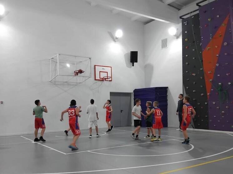     Соревнования собирают команды из разных школ округа. Фото: telegram-канал главы Старорусского муниципального округа Елена Комарова