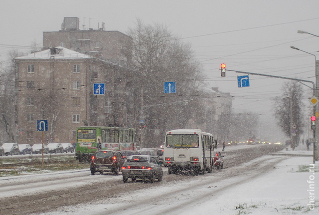    По данным областного гидрометцентра, погода начнет портиться сегодня после обеда.
